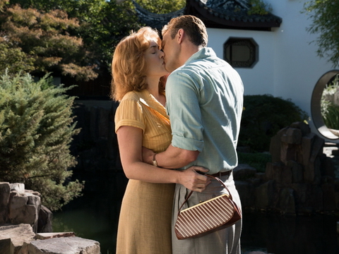 Cuộc tình đầy cám dỗ của Kate Winslet và Justin Timberlake trong Vòng xoay cám dỗ