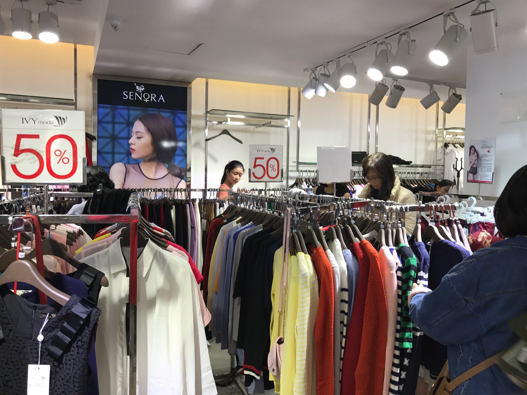 Black Friday là “ngày vàng mua sắm” của người dân tại nhiều nước trên thế giới