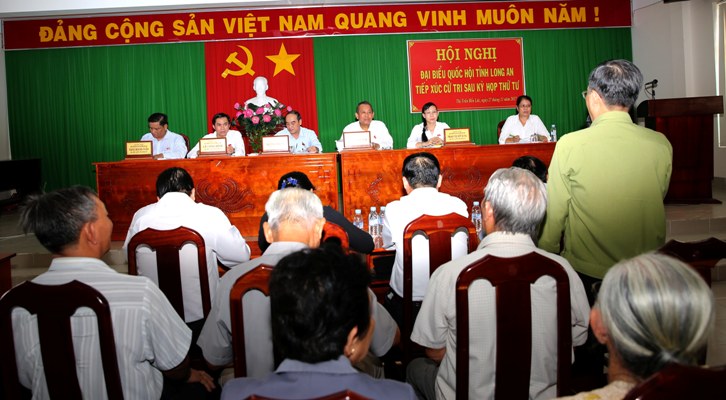 tham nhũng