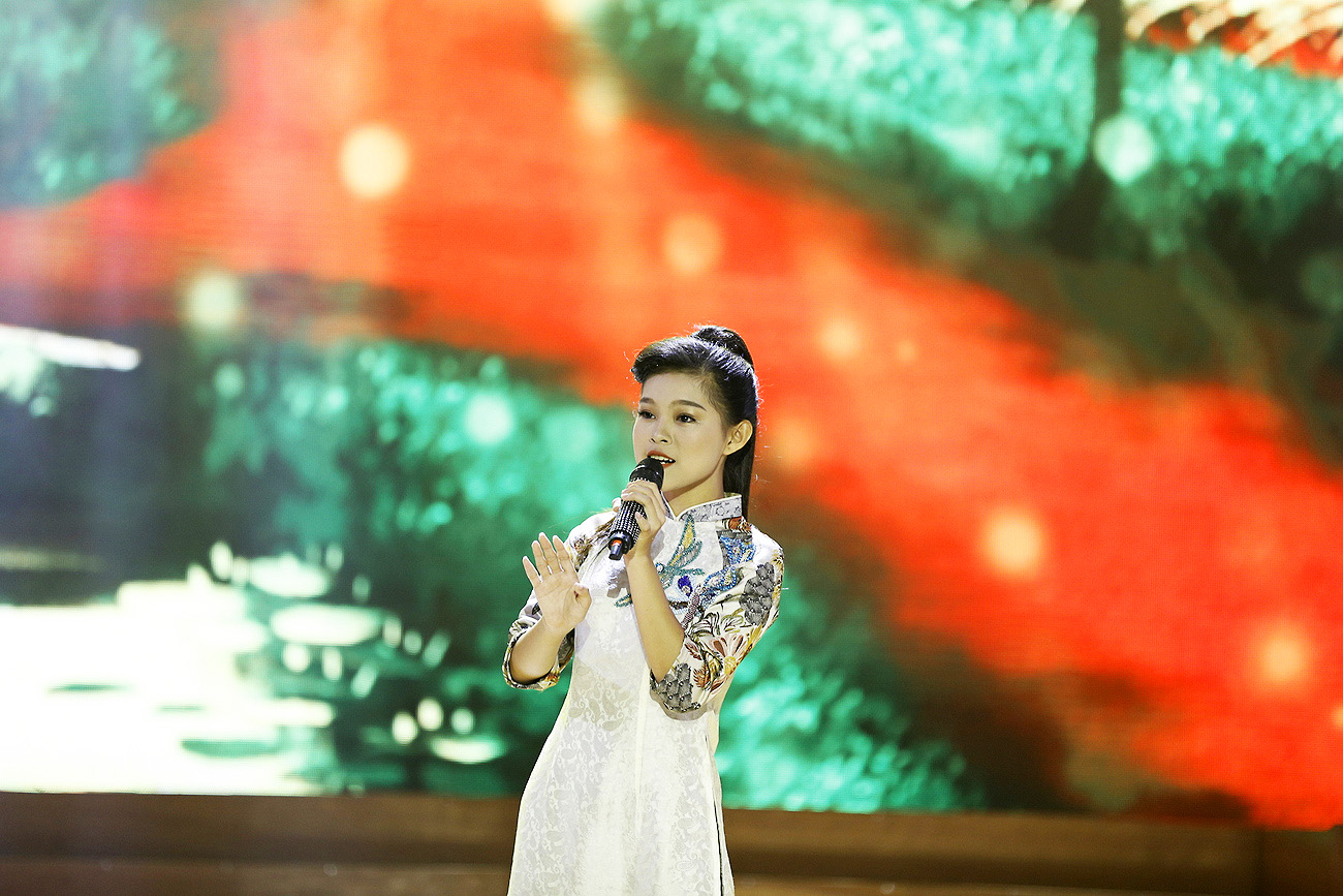 Con nuôi ca sĩ Phi Nhung vào vòng chung kết Solo Cùng Bolero