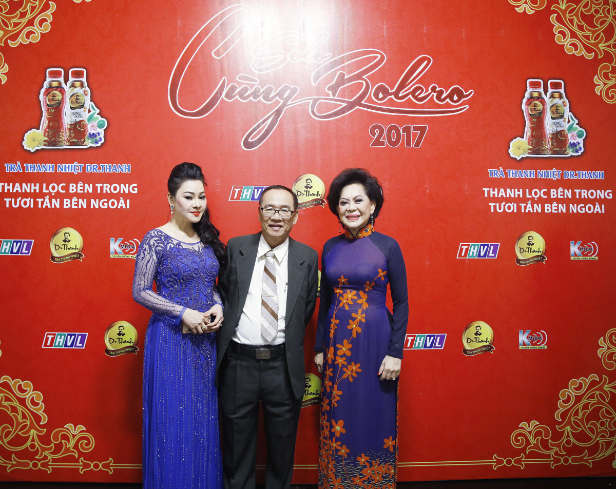 Ban Giám Khảo