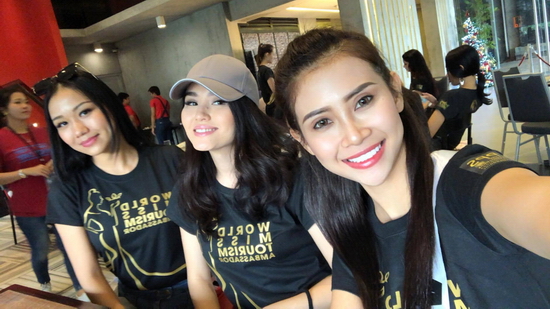 Liên Phương tham gia các hoạt động đầu tiên tại cuộc thi