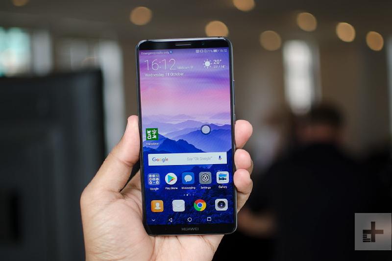 Mate 10 Pro sở hữu màn hình OLED tỷ lệ 18: 9, bộ xử lý Kirin 970, Android 8.0 Oreo với EMUI 8, RAM 4 hoặc 6 GB RAM, bộ nhớ trong 64 hoặc128 GB, camera kép, camera trước 8 megapixel và pin 4.000 mAh.