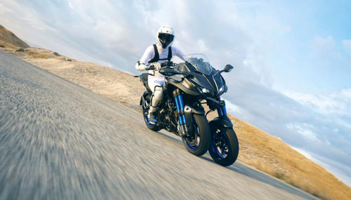Yamaha Niken:động cơ MT-09 đã được sử dụng trên mô hình Niken ba bánh đặc biệt này. Theo giải thích của Yamaha, tên xe Niken được ghép từ 
