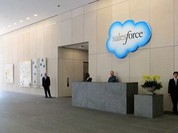 Salesforce được xếp ở vị trí thứ 15 trong bảng xếp hạng nhờ môi trường làm việc cởi mở.