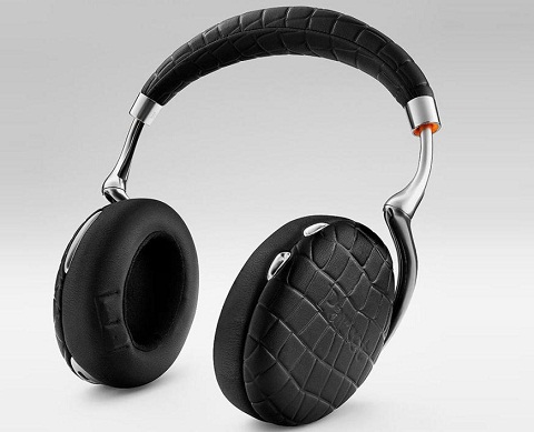 9. Parrot Zik 3. Tai nghe Parrot Zik không ngừng được cải thiện. Với phiên bản thứ 3 này tuổi thọ pin tăng lên thêm gần 7 giờ, hệ thống giảm tiếng ồn hoạt động thực sự hiệu quả. Điểm đánh giá : 7,45/10. Giá nhà sản xuất : 350 euro.