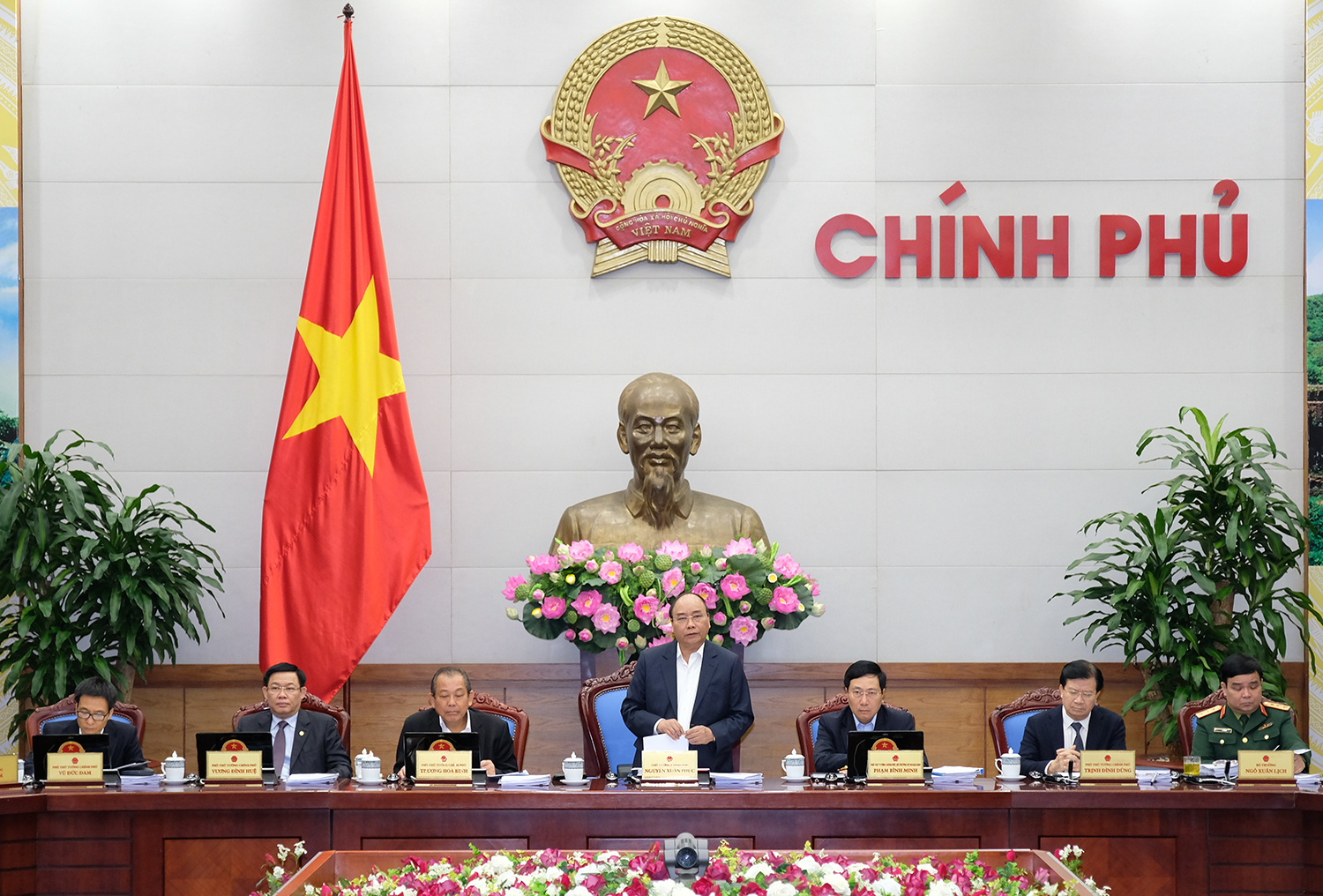 Họp báo Chính phủ