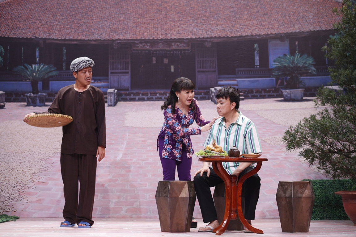 Tiểu phẩm “Ba vợ cũ, ba vợ mới”