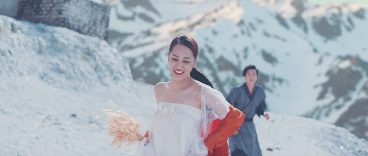 Một cảnh trong MV