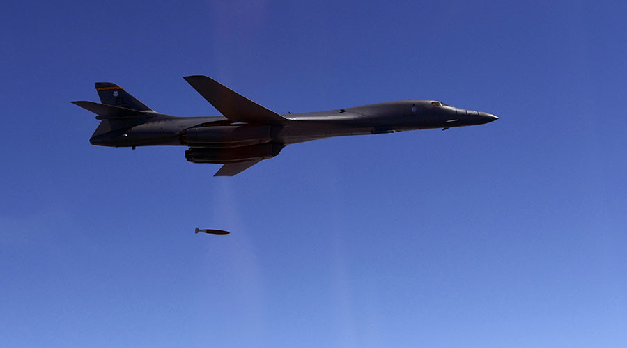 Máy bay ném bom B-1B