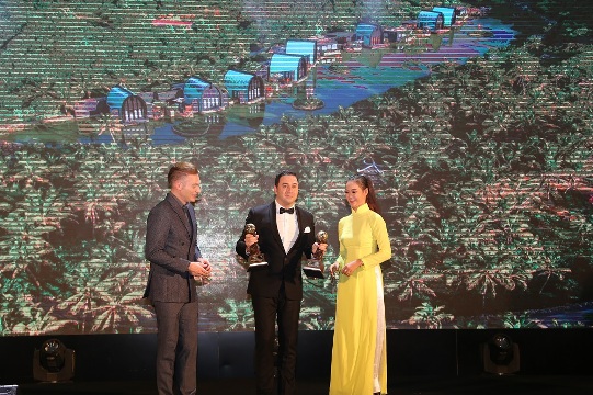 Mr. Juan Losada_TGĐ điều hành InterContinental Danang Sun Peninsula Resort_Nhận giải Spa Resort tốt nhất Việt Nam và Spa Resort tốt nhất Châu Á.
