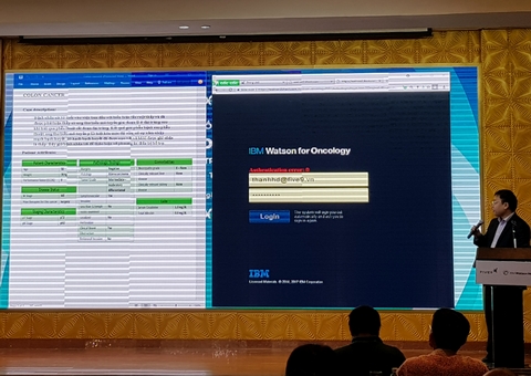 Bác sĩ Bệnh viên K giới thiệu demo ứng dụng Watson for Oncology trong việc lựa chọn điều trị cho bệnh nhân ung thư.