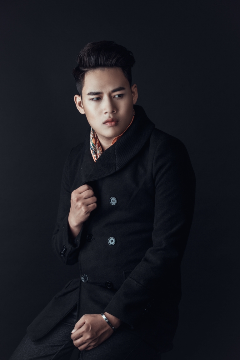 Hot boy trà sữa Lê Tấn Lợi
