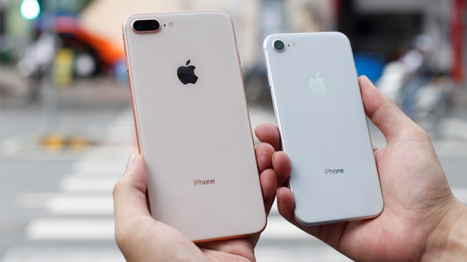 Nên mua iPhone 7, iPhone 8 ở thời điểm này?