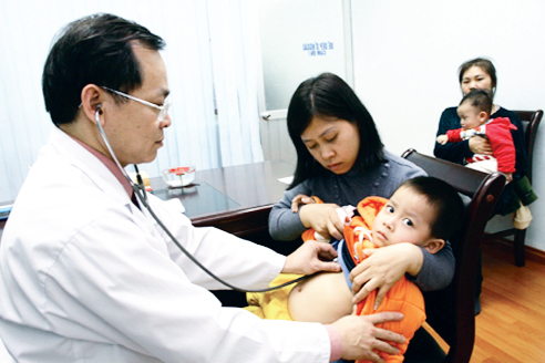 &quot;Có Giám đốc Sở Y tế nào đưa con về làm bác sĩ tuyến xã không?&quot;