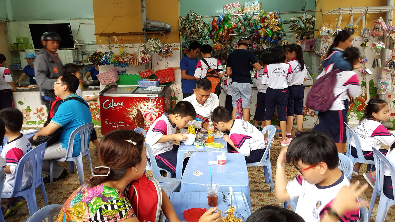Cấm bán nước ngọt trong các trường học