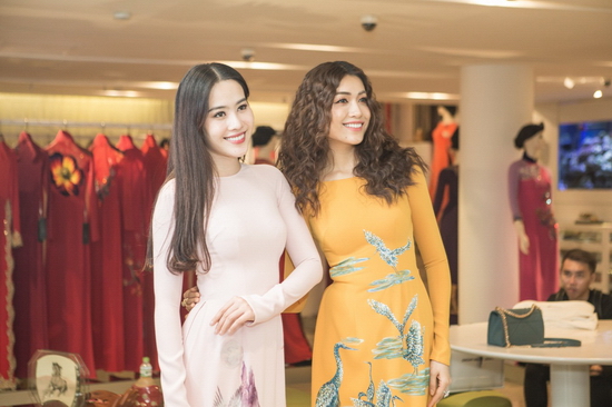 Tại đây, Nam Em đã có dịp “chạm mặt” Á hậu Hoàn vũ 2015 Lệ Hằng.