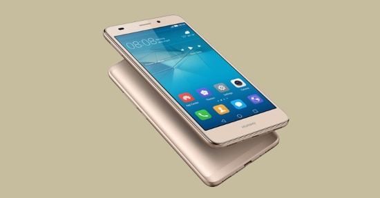 Huawei GR5 Mini: Thiết bị thừa hưởng nhiều ưu điểm từ chiếc GR5 trước đó với thân bằng kim loại, mặt lưng bằng nhôm phay xước trông khá sang trọng, tích hợp cảm biến vân tay, các cạnh và các góc được bo tròn đề cho cảm giác dễ chịu khi cầm trên tay.