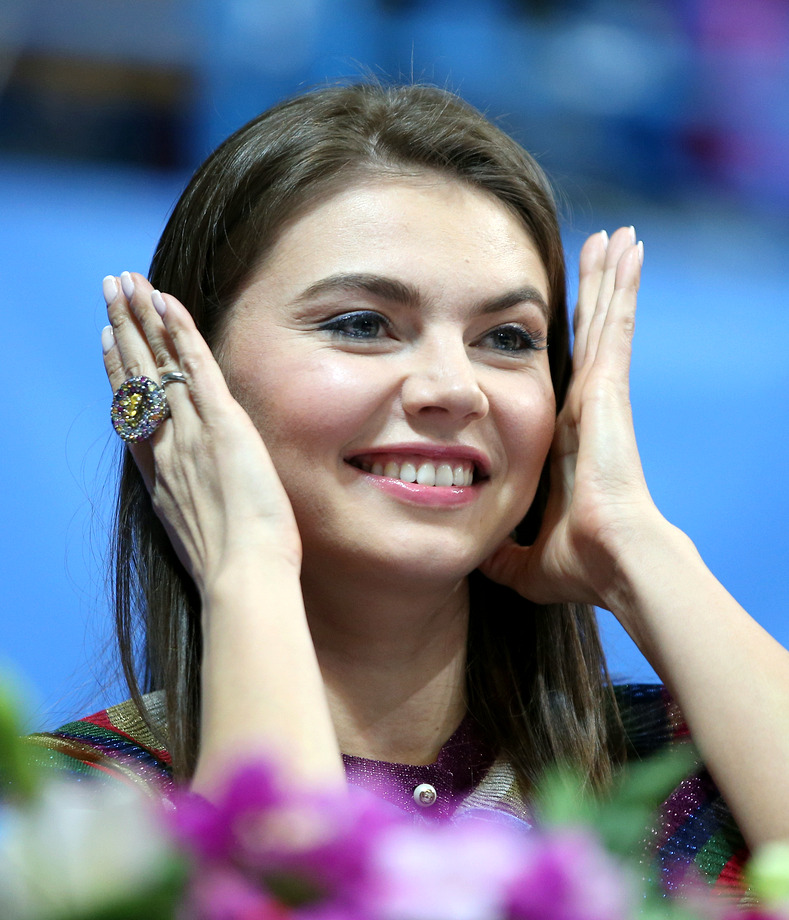 Vẻ đẹp ngọt ngào của Alina Kabaeva khi còn trẻ